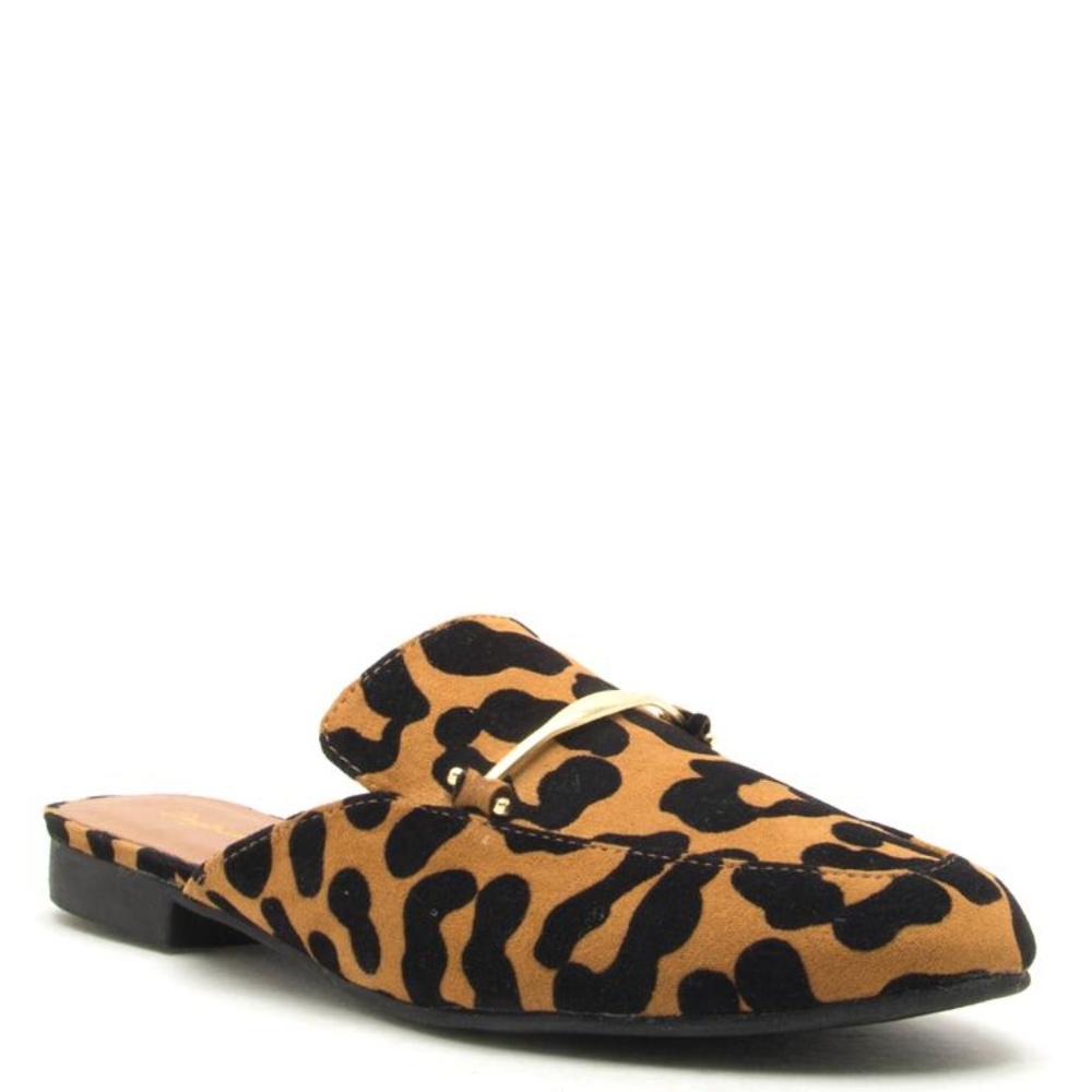 New In Box Leopard Color Mules - Picture 4 of 5